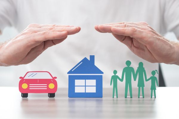 Usage-based auto insurance